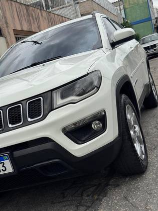 JEEP COMPASS 2.0 16V DIESEL LONGITUDE 4X4 AUTOMÁTICO JEEP COMPASS 2.0 16V DIESEL LONGITUDE 4X4 AUTOMÁTICO